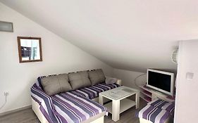 Beautiful Vacation Apartments In Novalja Ivana - Ana - Danijel